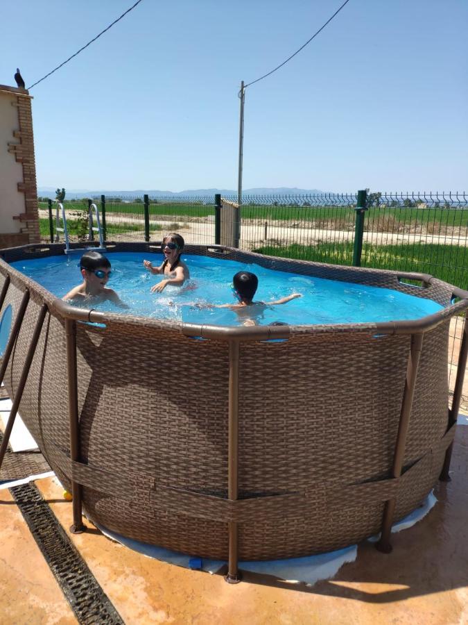 Casa La Tora Guest House Делтебре Екстериор снимка